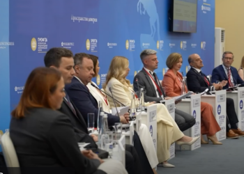 Как бизнес помогает развивать регионы?