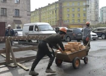 Готовь фундаменты летом